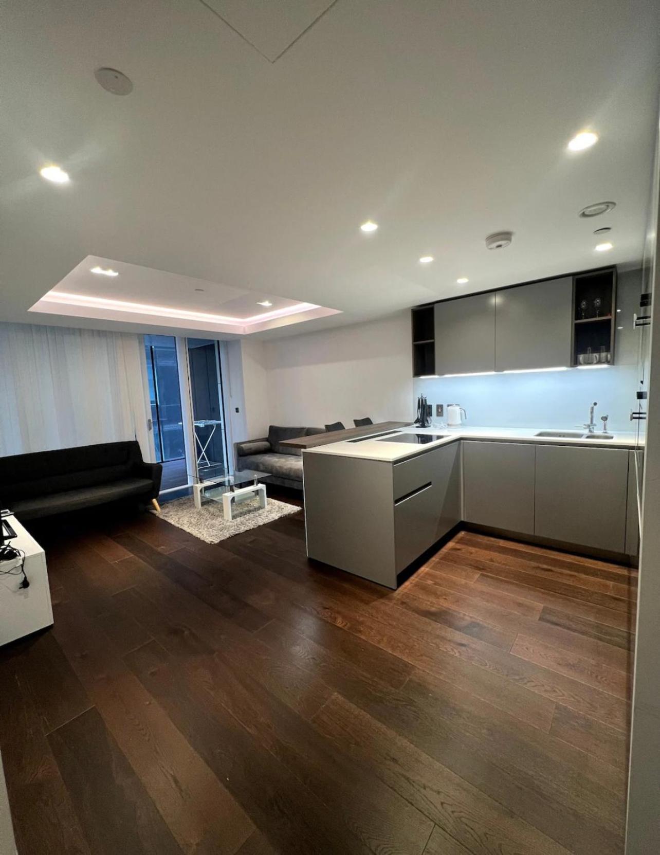 Luxury Flat In Paddington Apartment